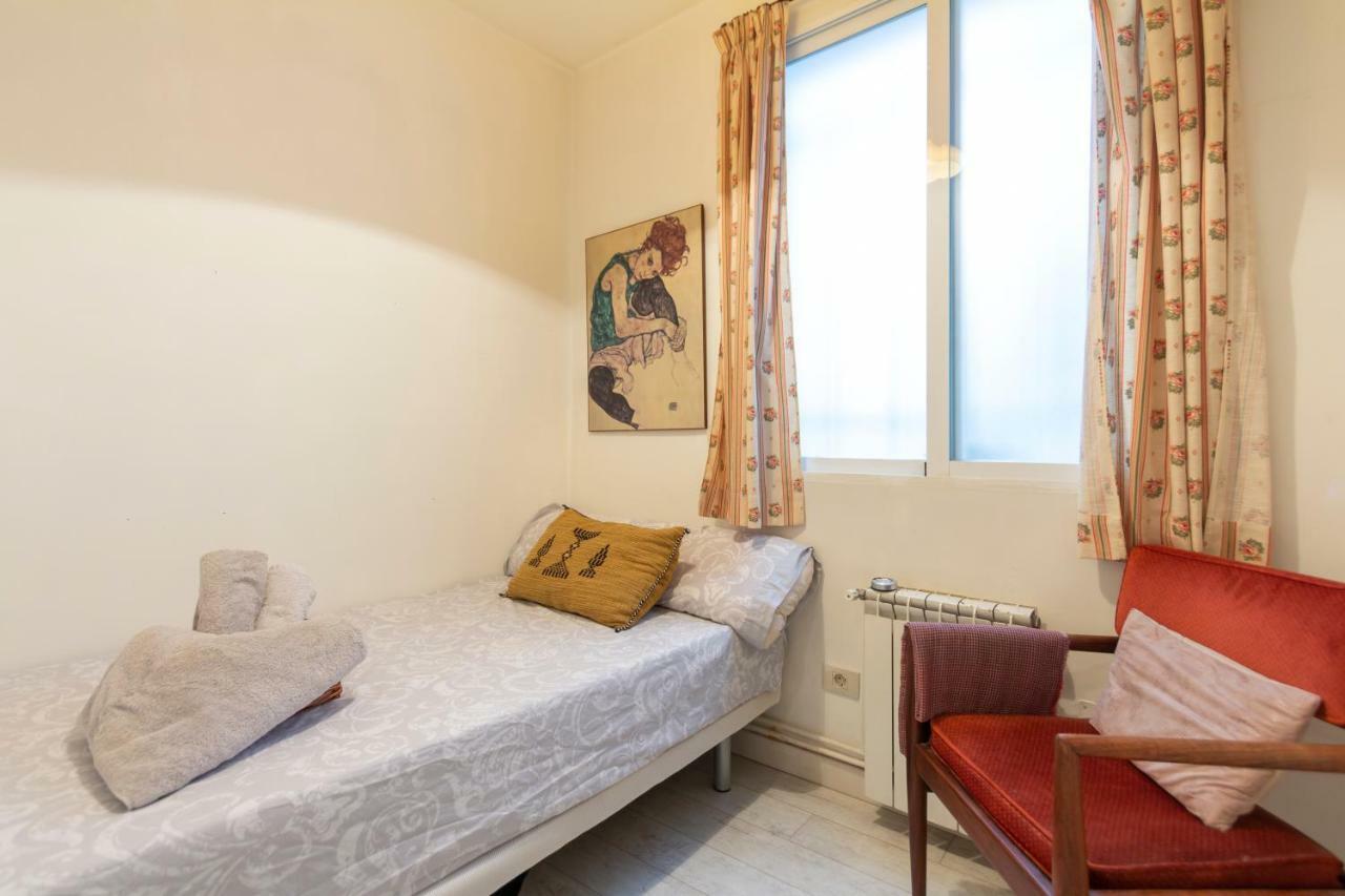 For You Rentals Universidad Apartment Temporal Est8 Madrid Esterno foto